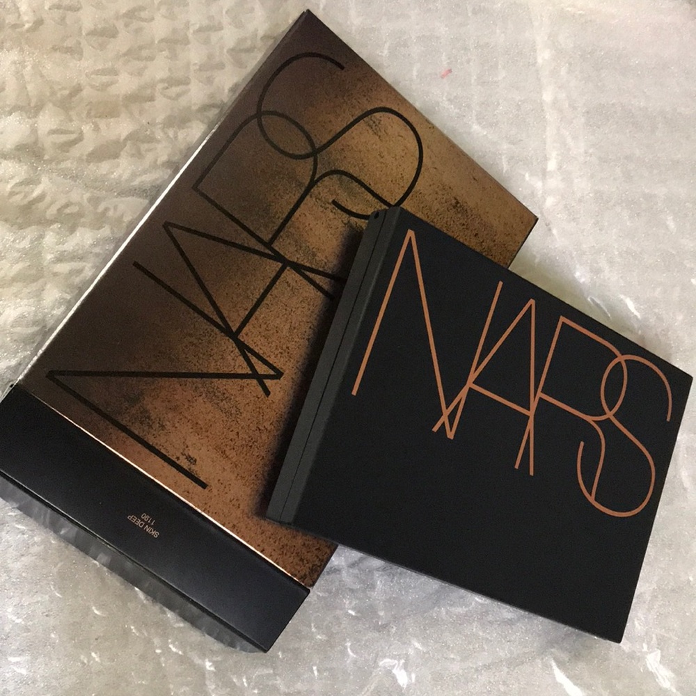 NARS SKIN DEEP EYESHADOW PALETTE